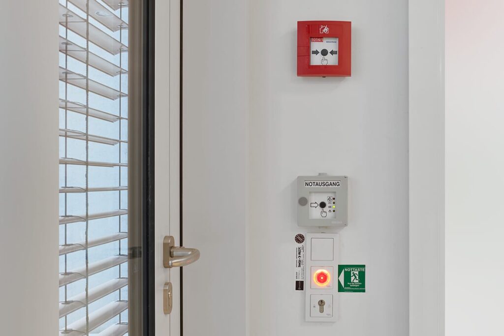 Architectonische verfijning met buitenjaloezieën 5