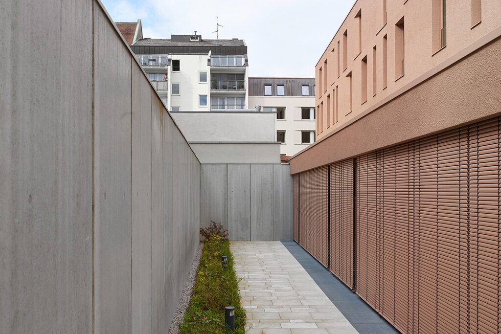 Architectonische verfijning met buitenjaloezieën 2