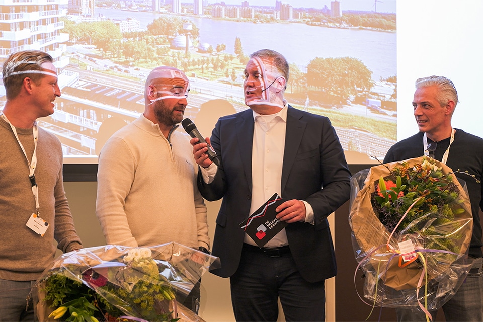 Eén kleur met vier verschillende gedaanten: HevoFame uit Zwolle wint project van het jaar 2