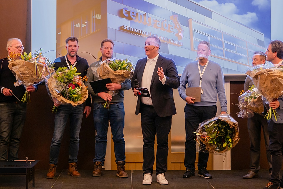 Eén kleur met vier verschillende gedaanten: HevoFame uit Zwolle wint project van het jaar 1