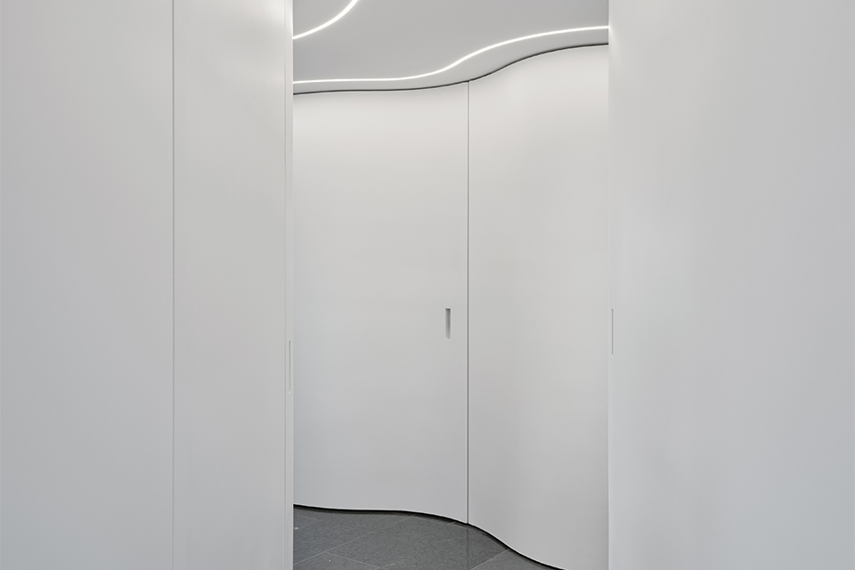 Sculptural living in Stockholm 1