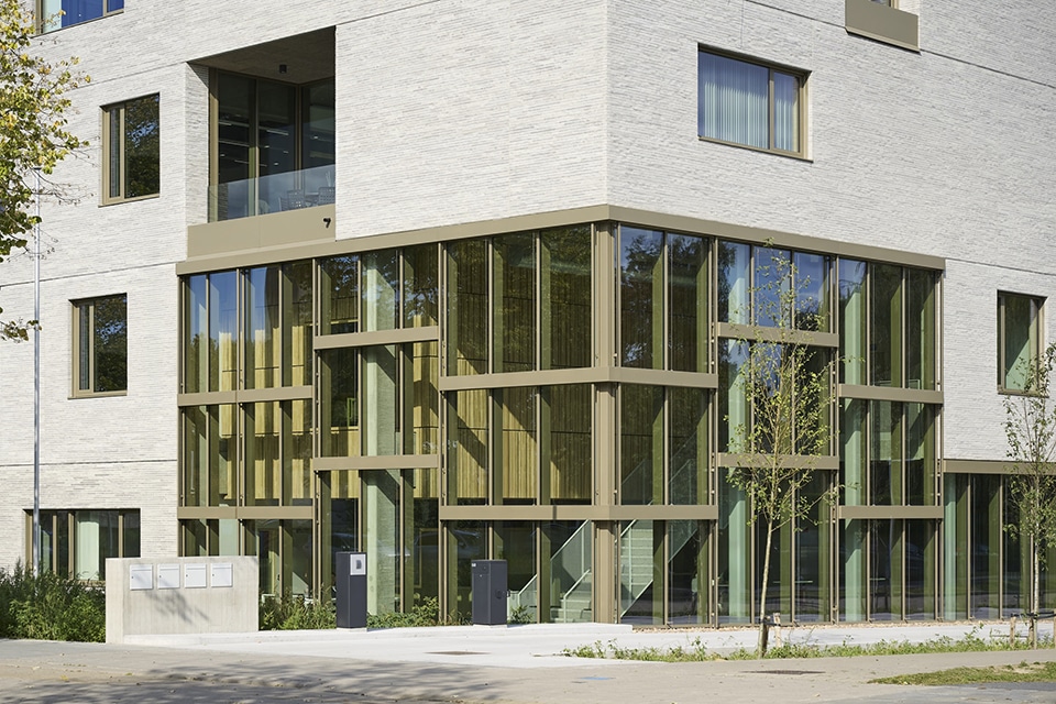 Nieuwe UGent-campus combineert massiviteit met transparantie 2