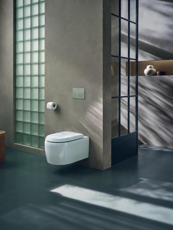 Toilet Technology for the Highest Standards 1